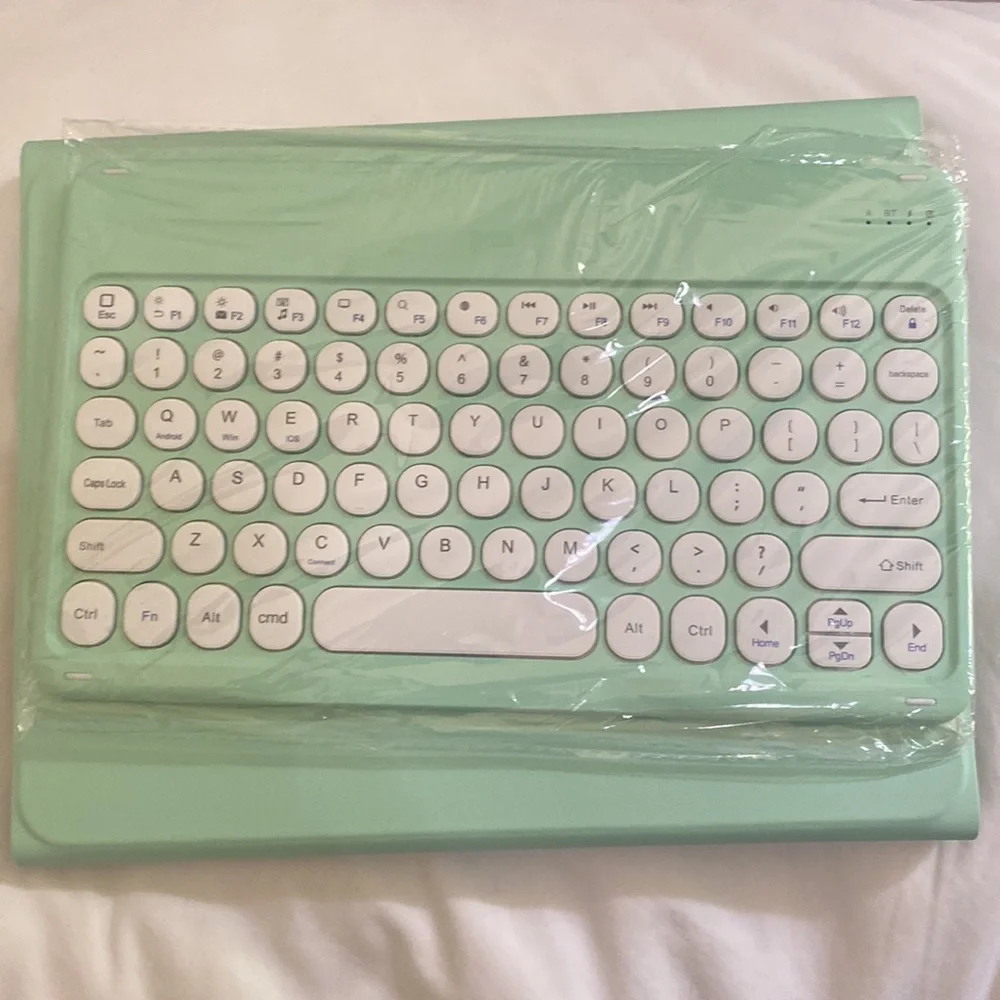 iPad Smart Keyboard Case fits a ipad 10.9in